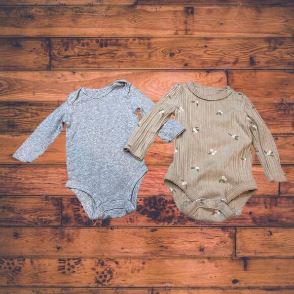 5 for $25🔥Easy-Peasy/ Carter's Bodysuit Set of 2 Baby Girl Size 3-6 Months - Picture 1 of 5